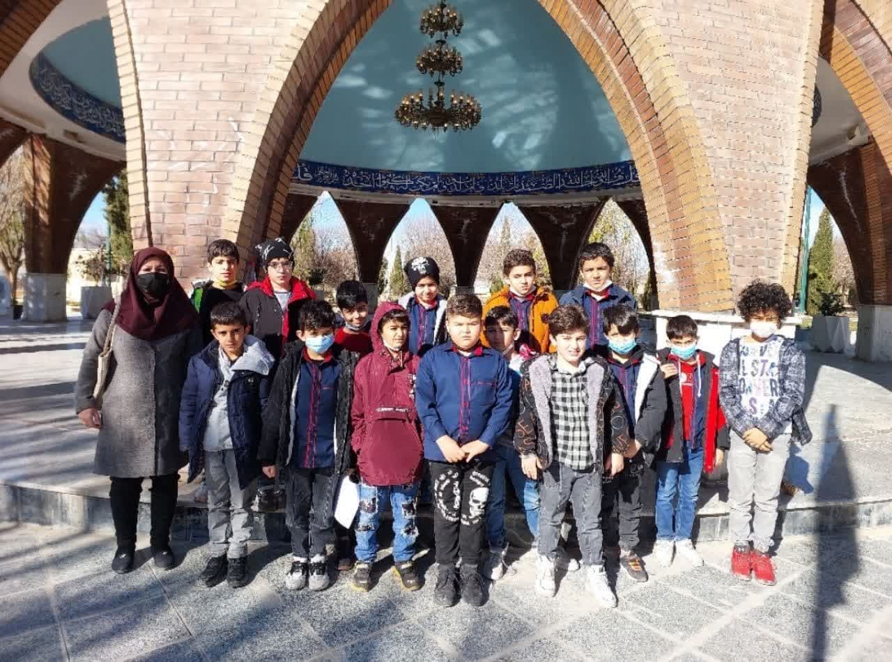 بازدیداز مزار شهدا